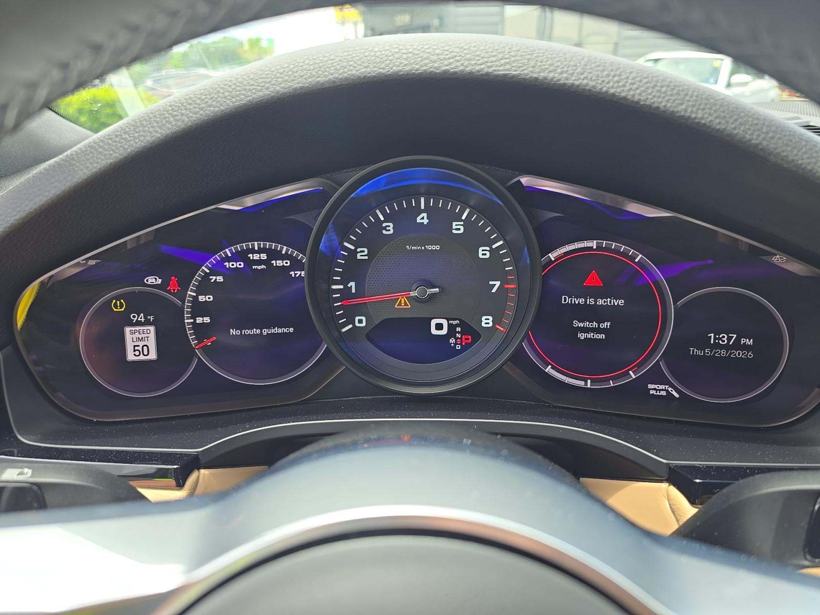 PORSCHE CAYENNE - 9
