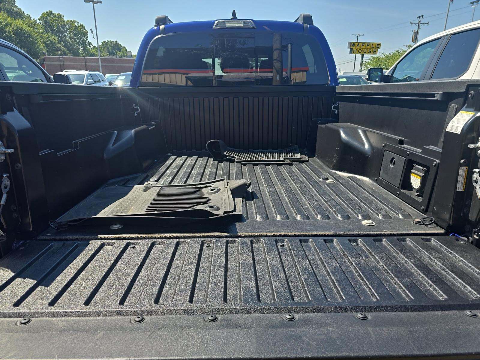 2022 Toyota Tacoma TRD Off-Road AWD