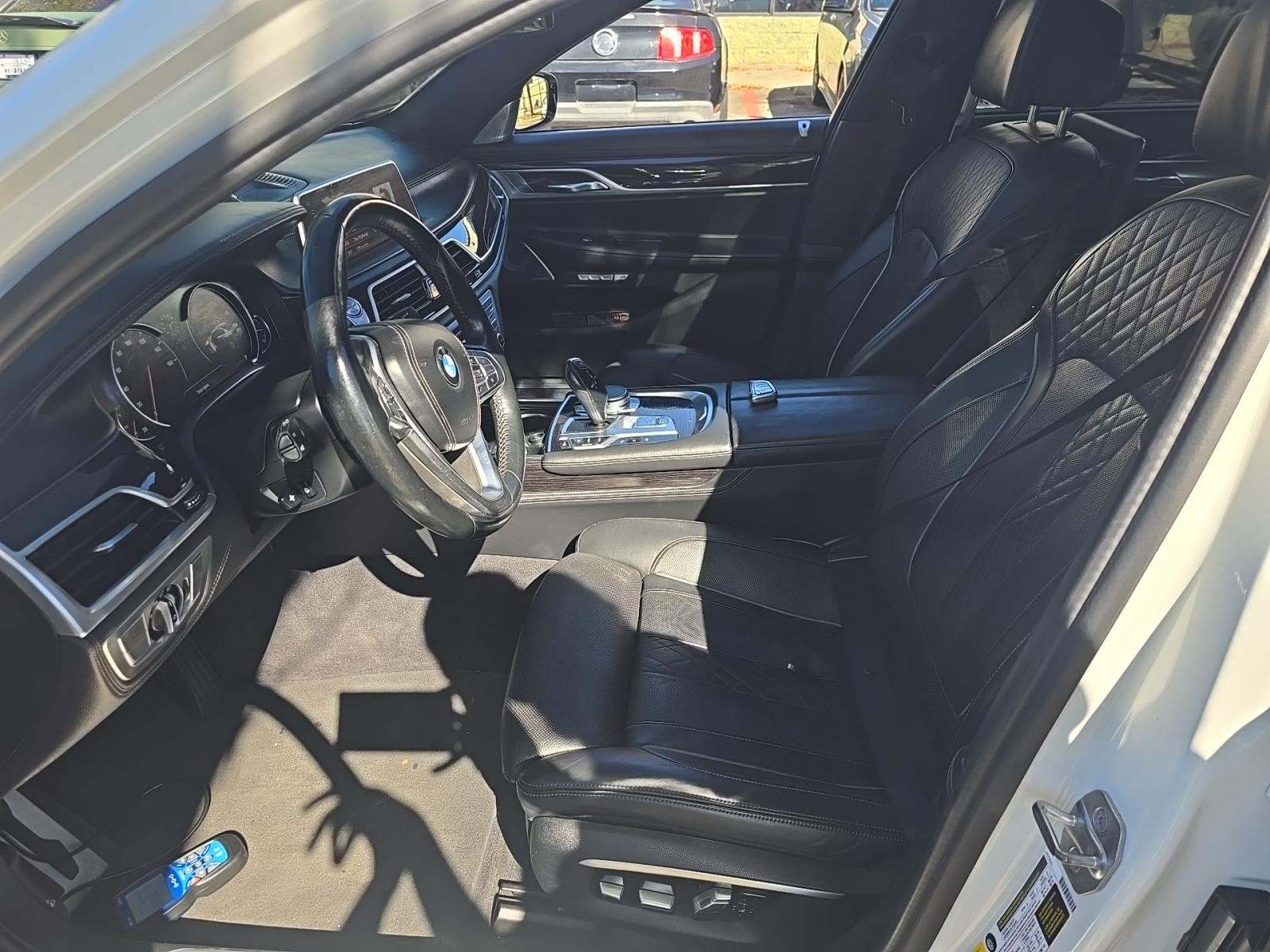 2016 BMW 7 Series 750i RWD