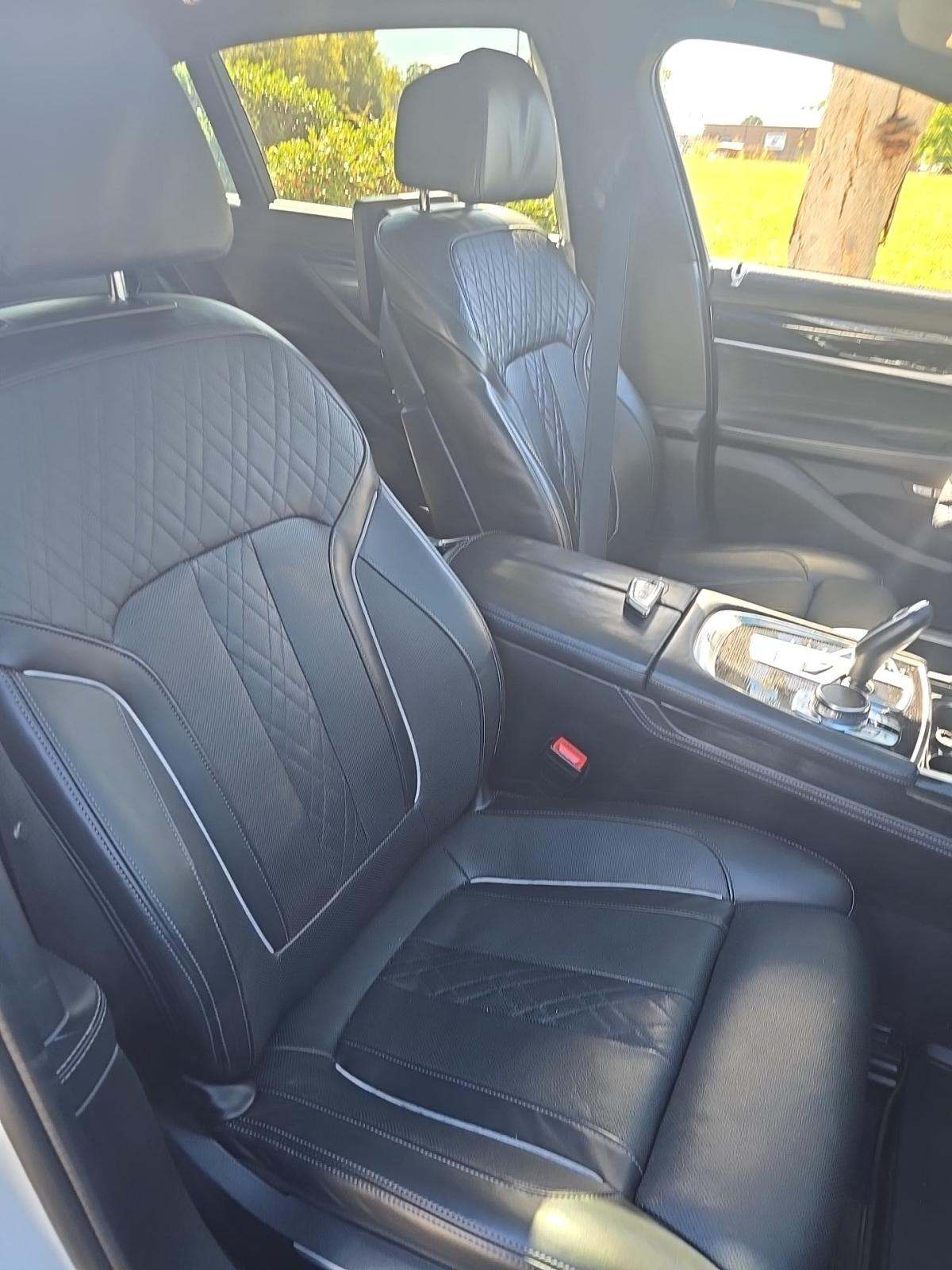 2016 BMW 7 Series 750i RWD