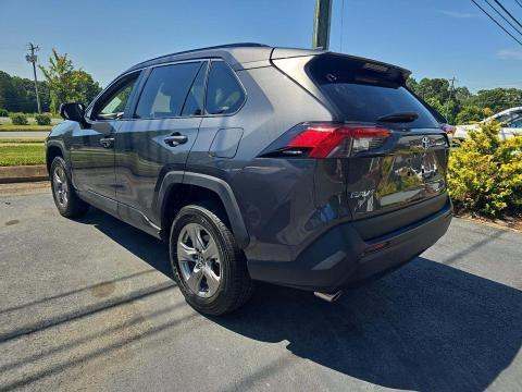 2024 Toyota RAV4 XLE FWD