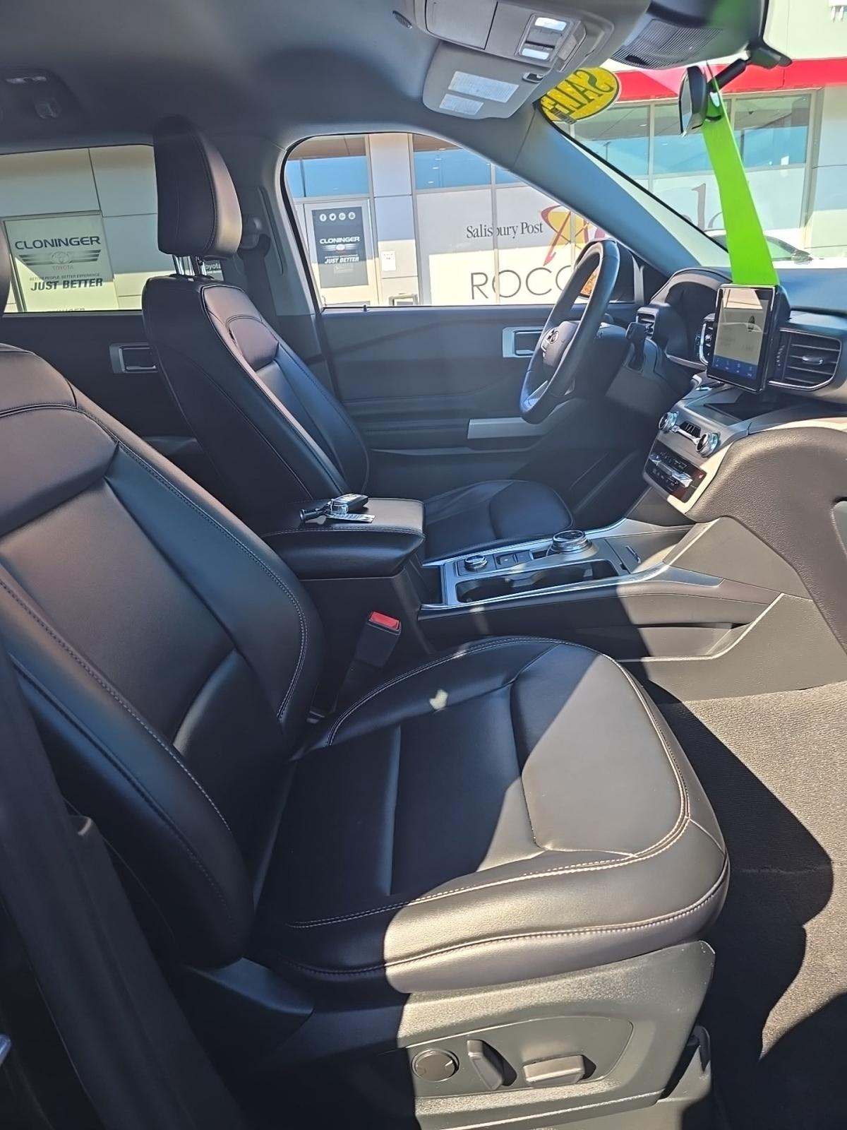 2023 Ford Explorer XLT AWD