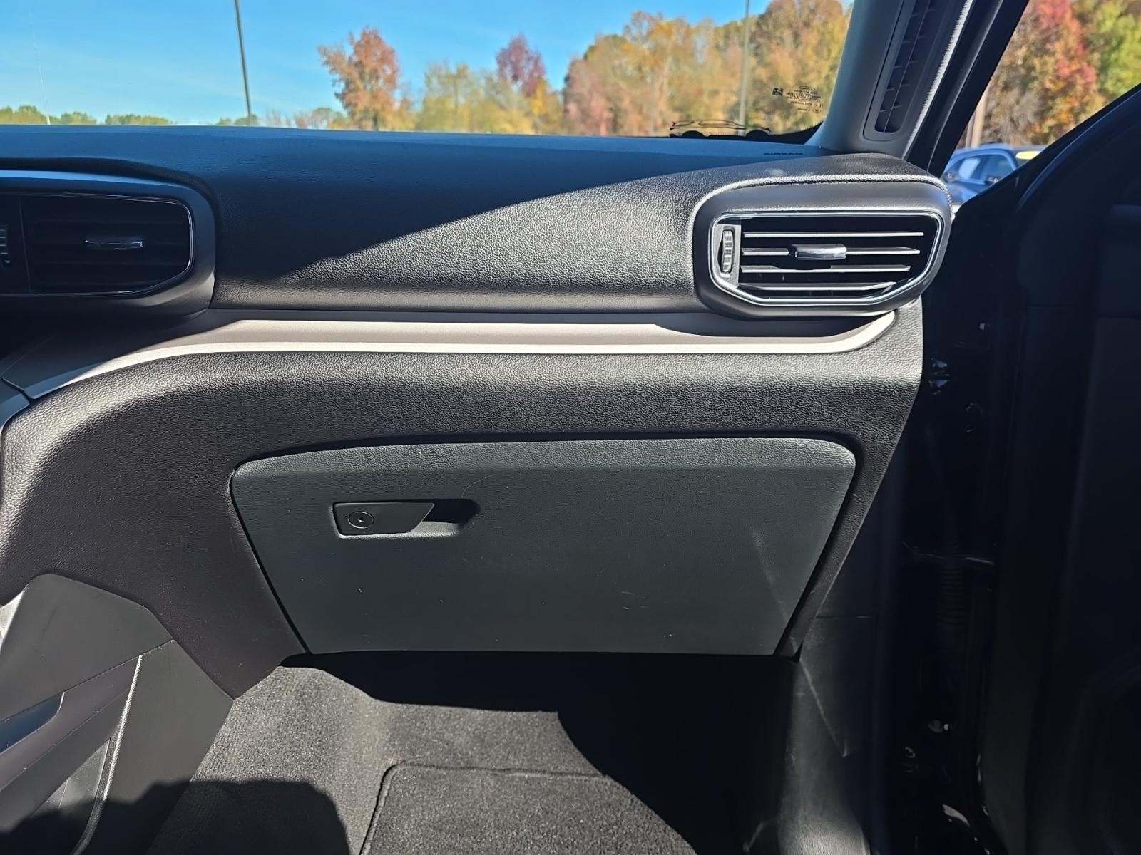 2023 Ford Explorer XLT AWD