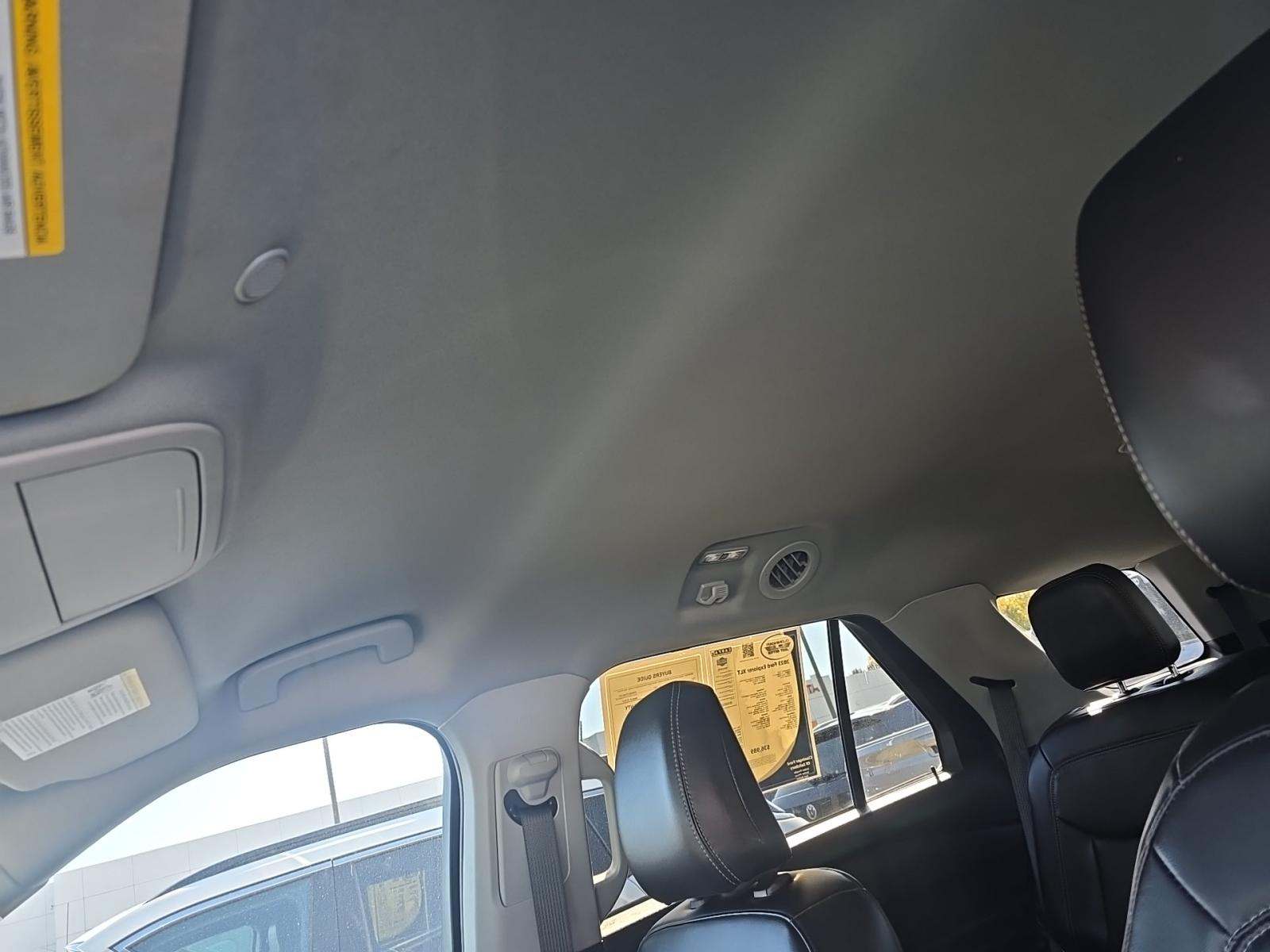 2023 Ford Explorer XLT AWD