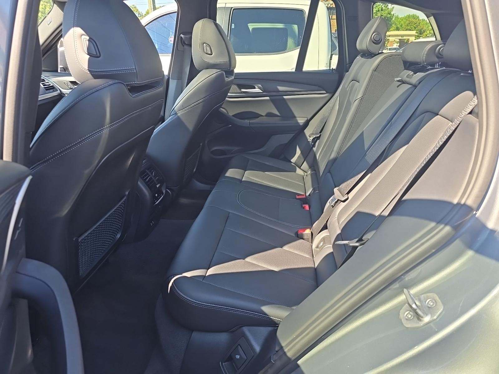 2024 BMW X3 sDrive30i RWD