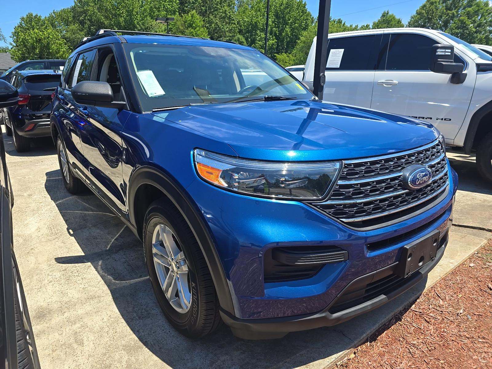 2023 Ford Explorer XLT AWD