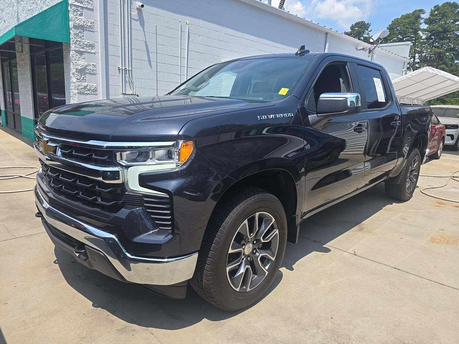 2023 Chevrolet Silverado 1500 LT AWD