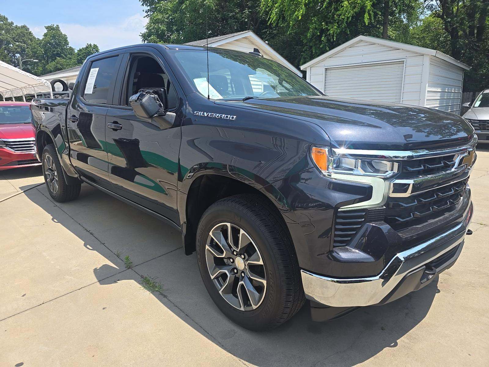 2023 Chevrolet Silverado 1500 LT AWD