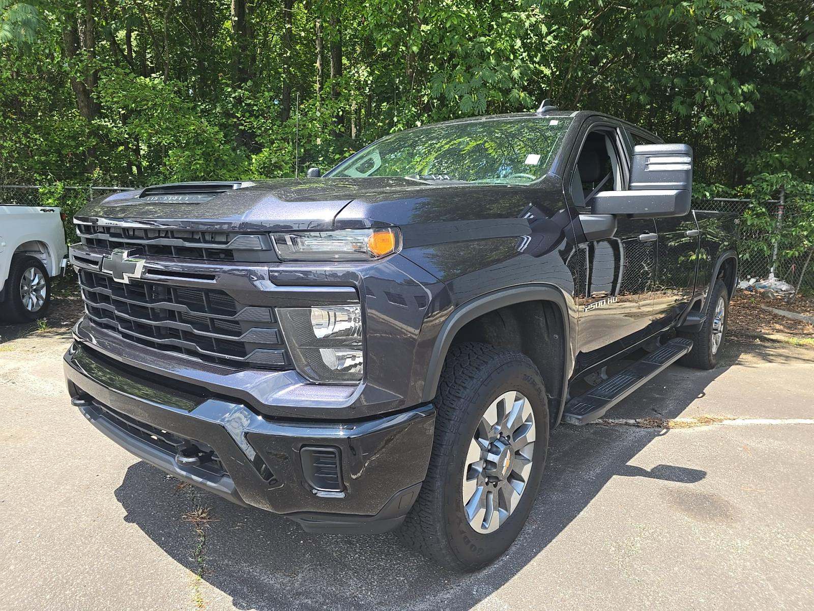 2024 Chevrolet Silverado 2500HD Custom AWD