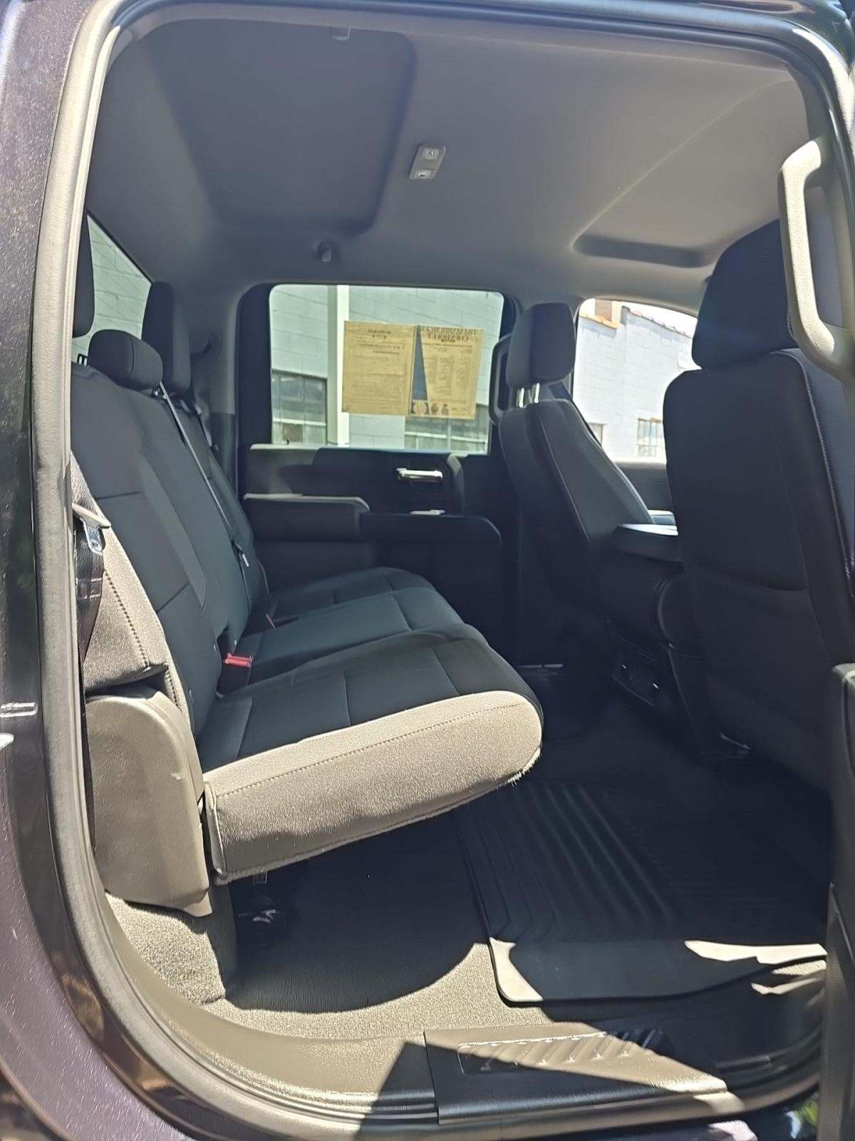 2024 Chevrolet Silverado 2500HD Custom AWD