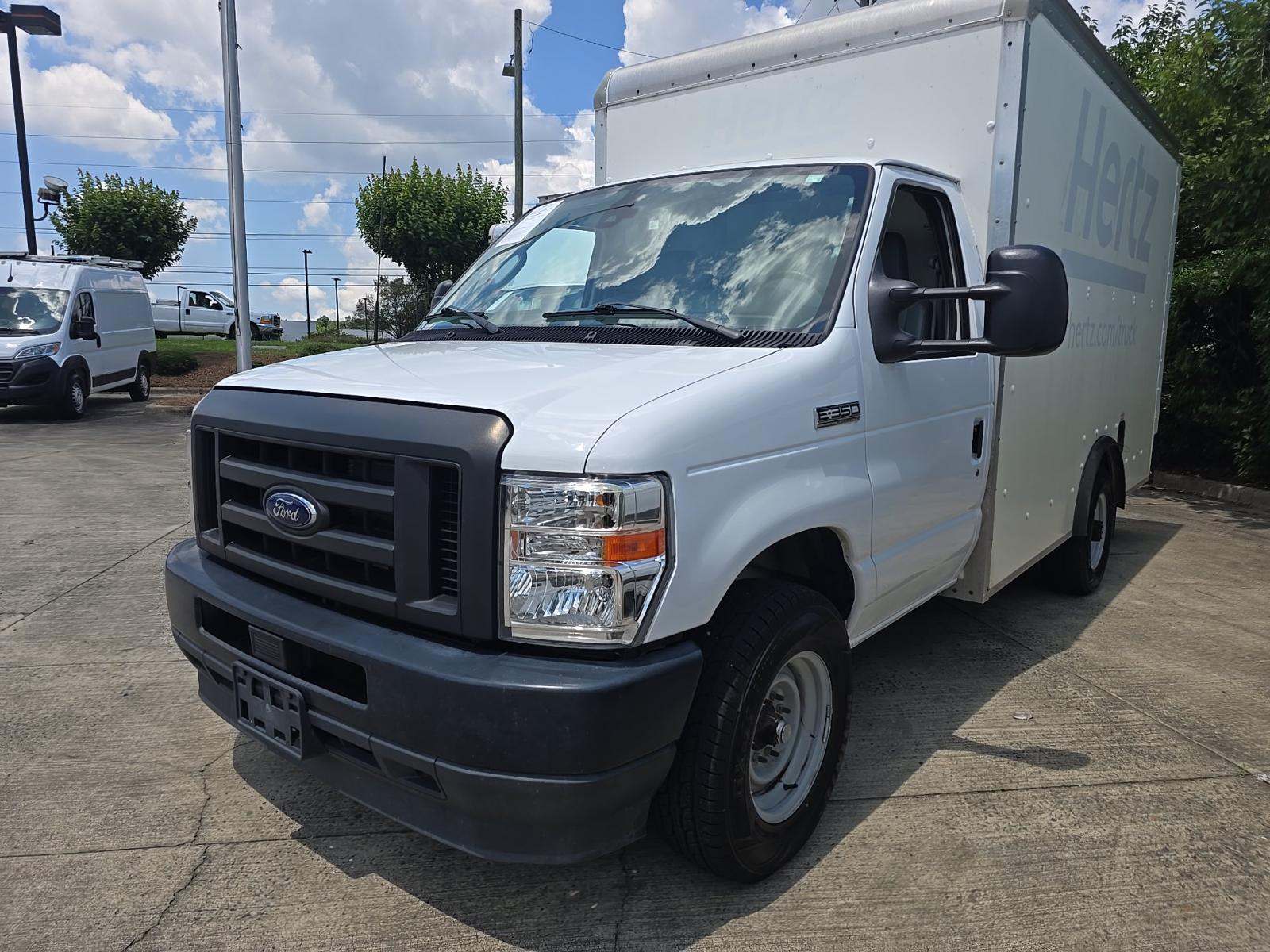 FORD E-350 - 1