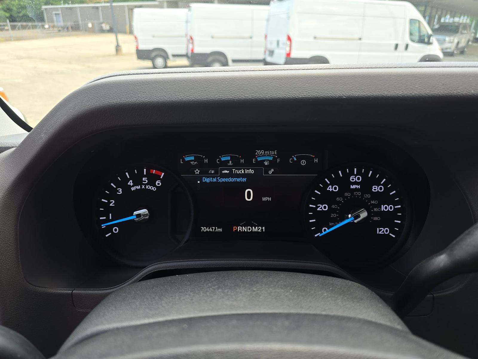 FORD E-350 - 9