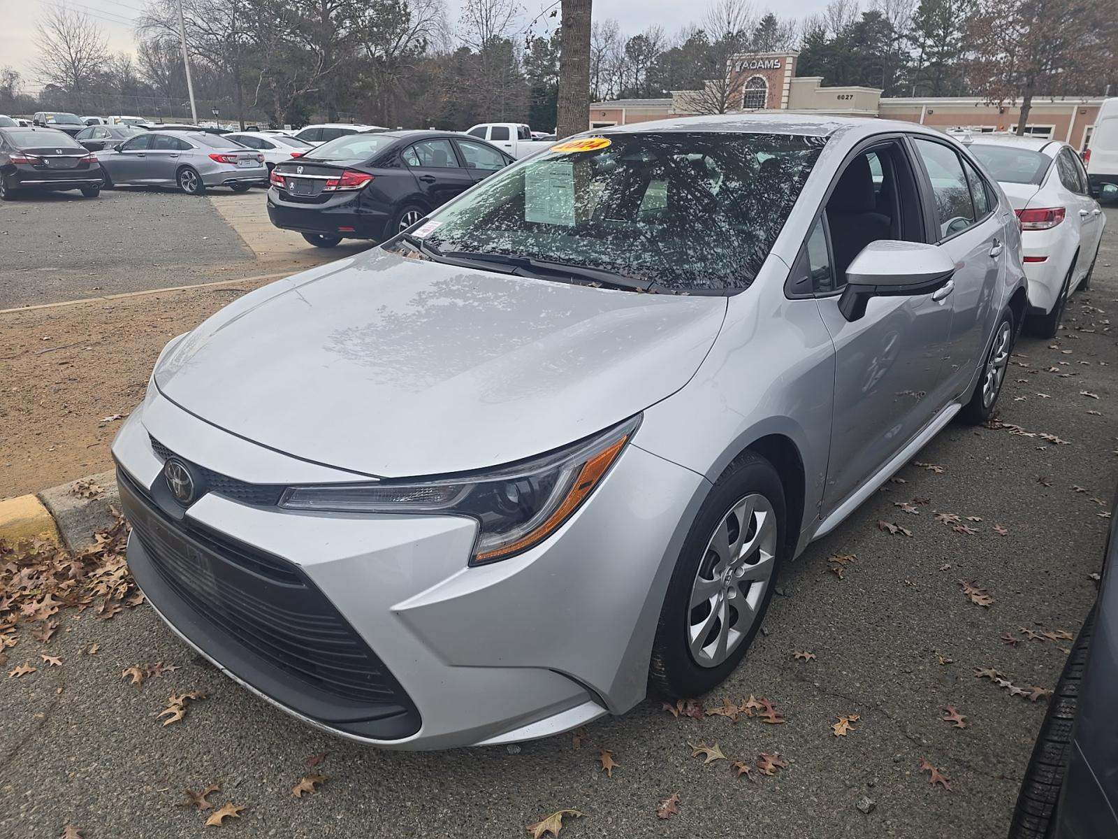 2024 Toyota Corolla LE FWD