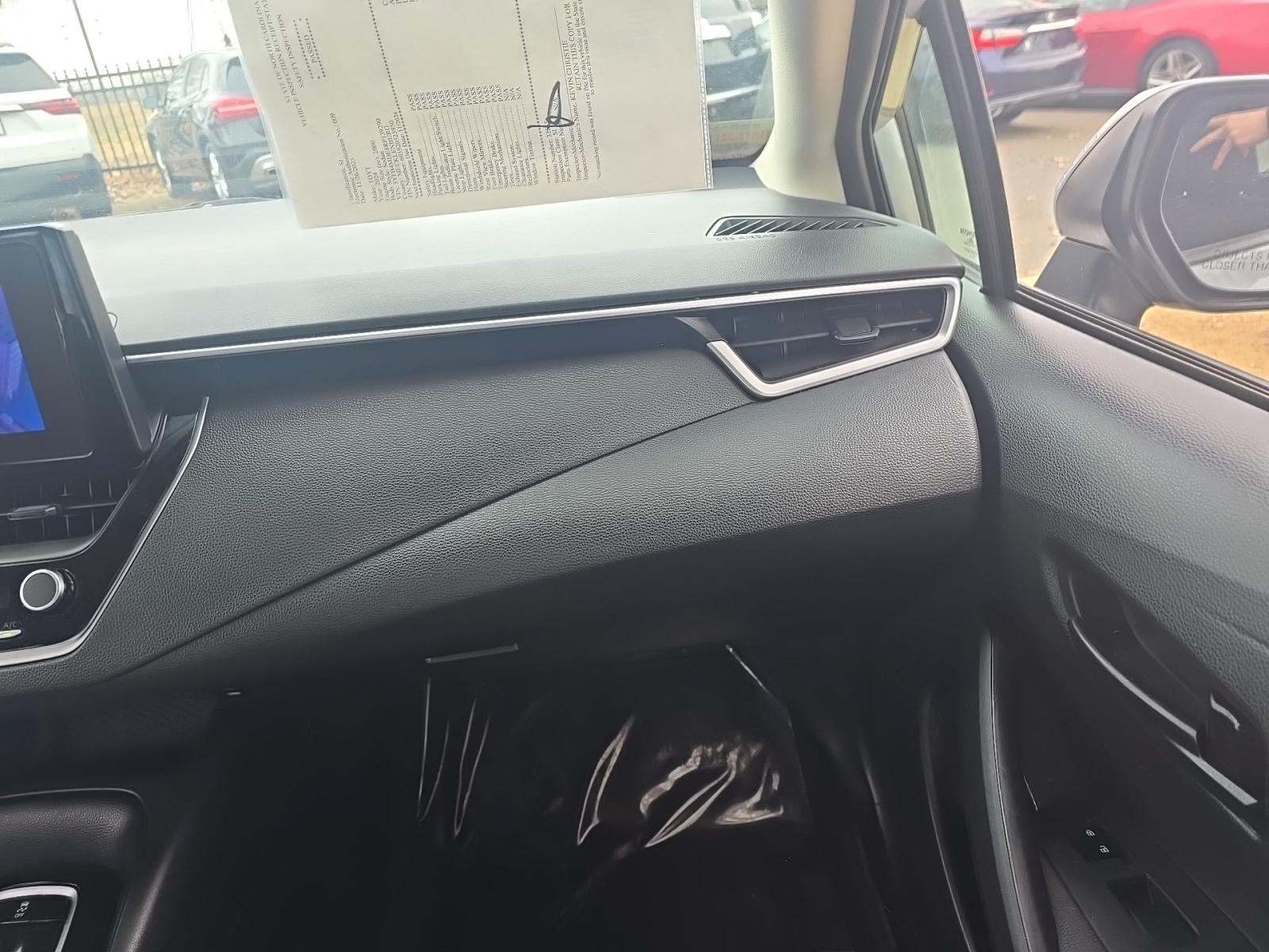 2024 Toyota Corolla LE FWD