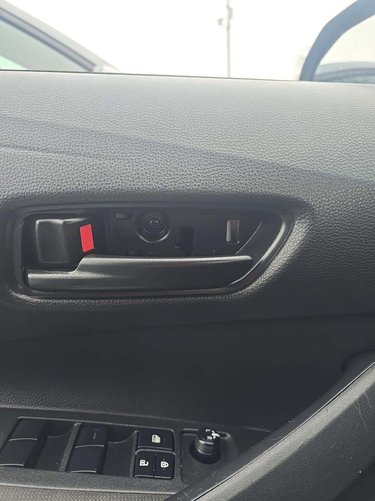 2024 Toyota Corolla LE FWD