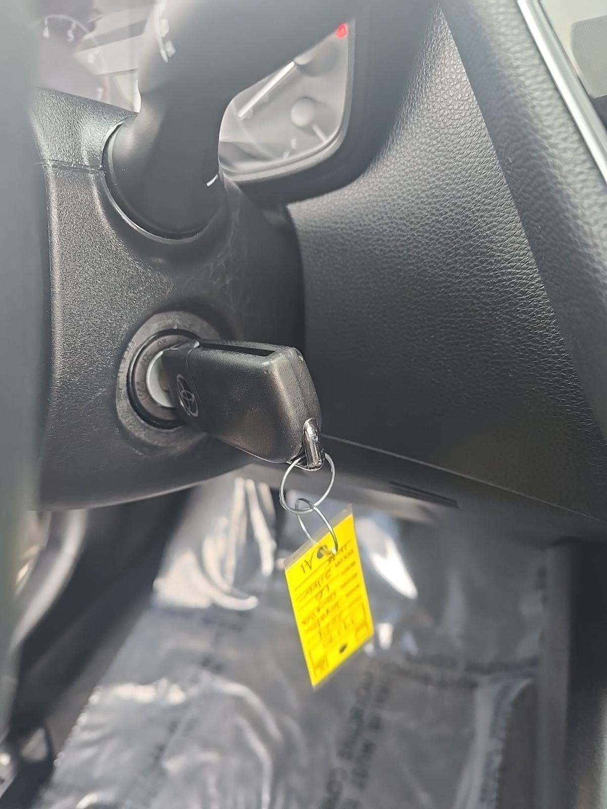 2024 Toyota Corolla LE FWD