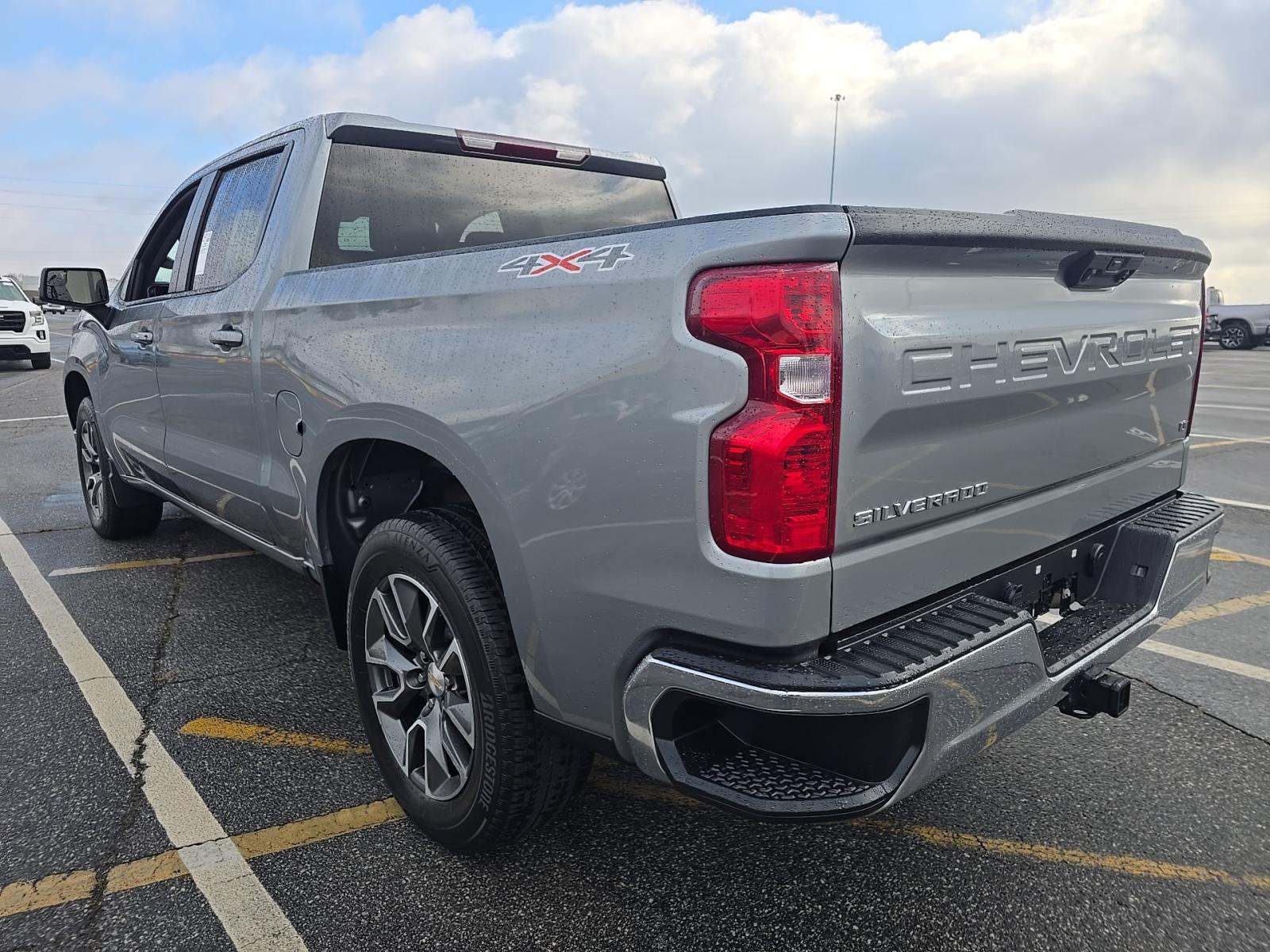 2023 Chevrolet Silverado 1500 LT AWD