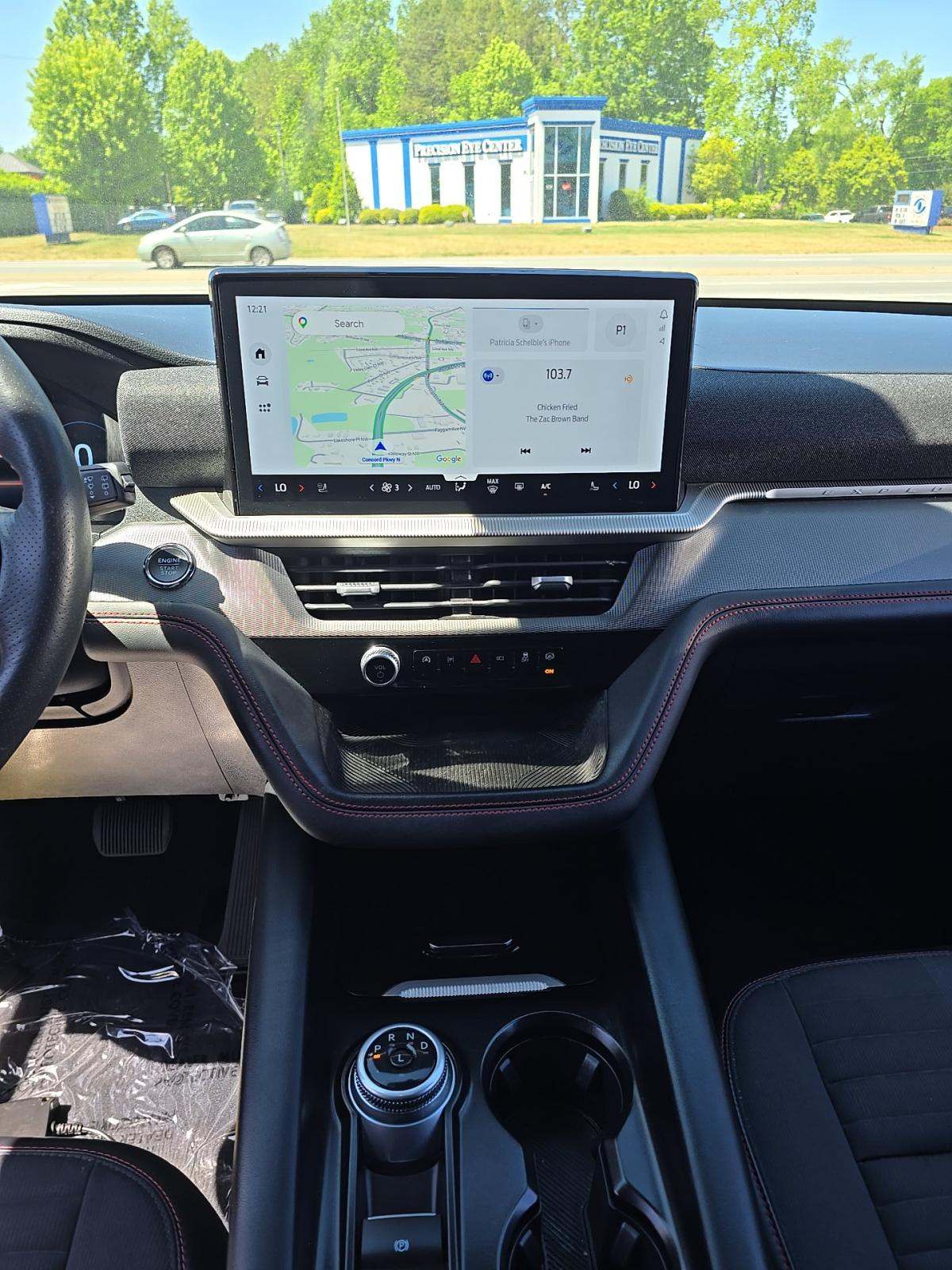 2025 Ford Explorer ST-Line AWD