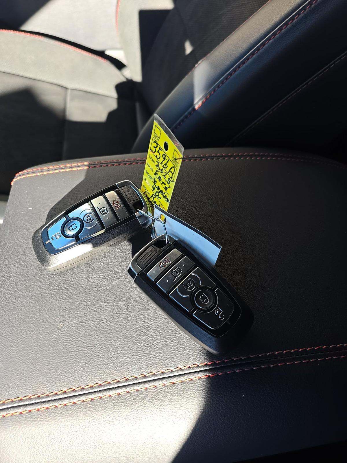 2025 Ford Explorer ST RWD