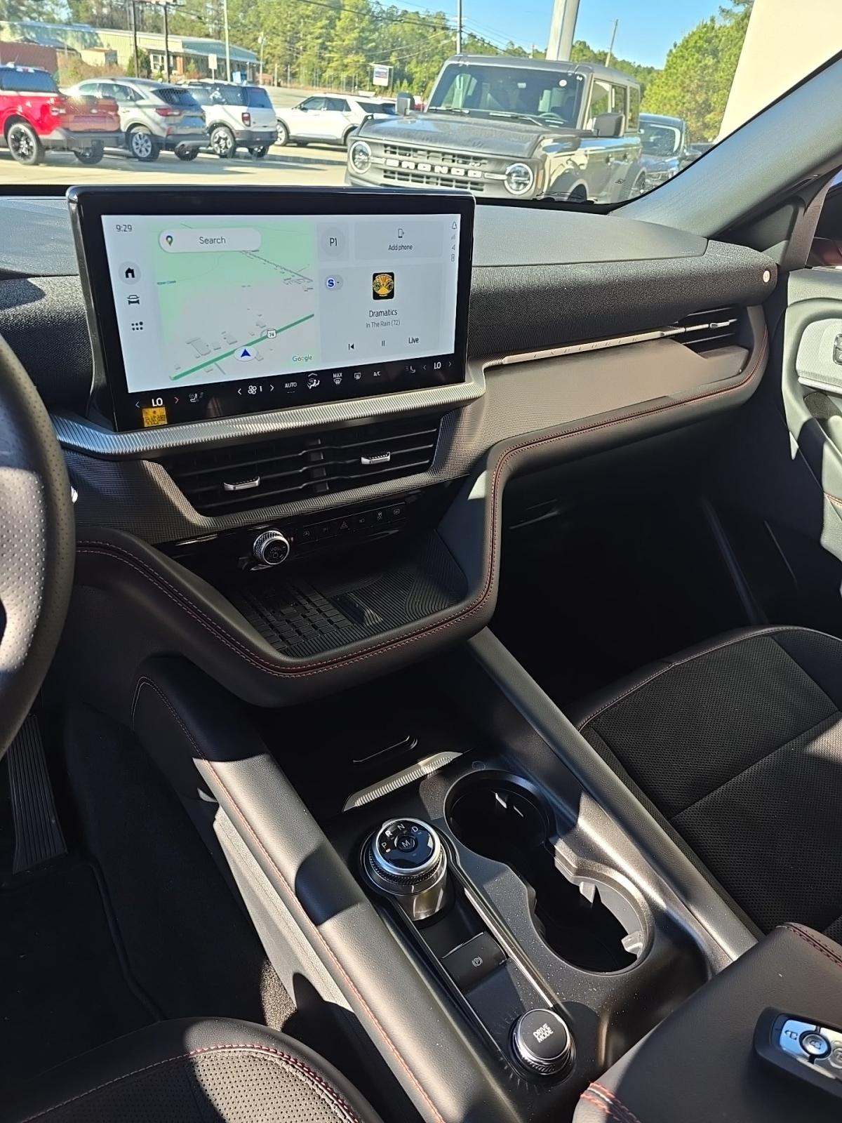 2025 Ford Explorer ST RWD