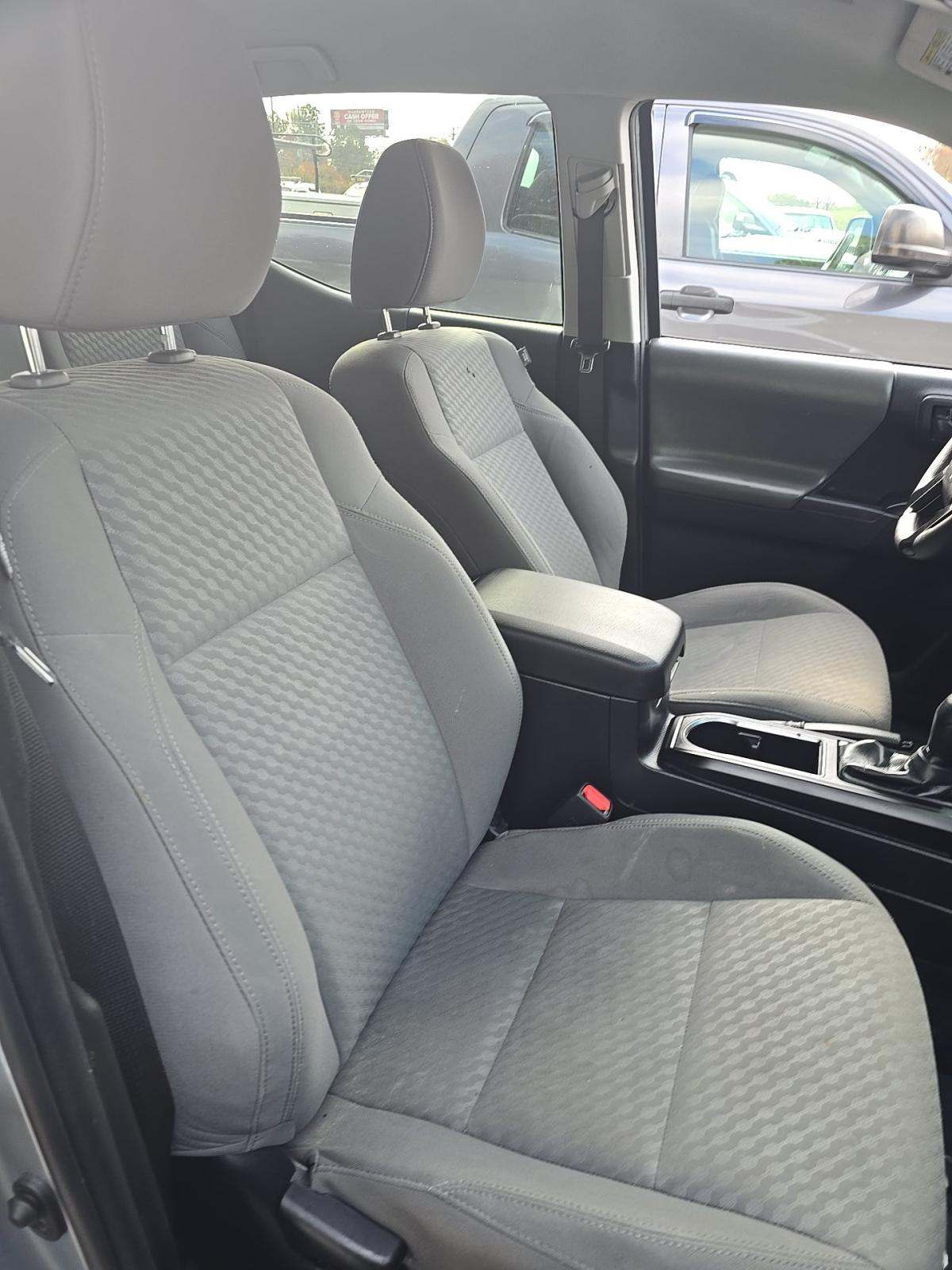 2023 Toyota Tacoma SR5 RWD