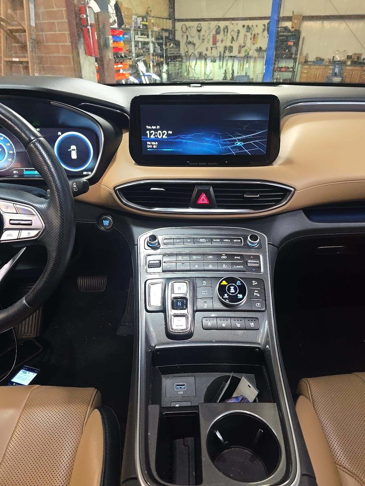 HYUNDAI CALLIGRAPHY - 10