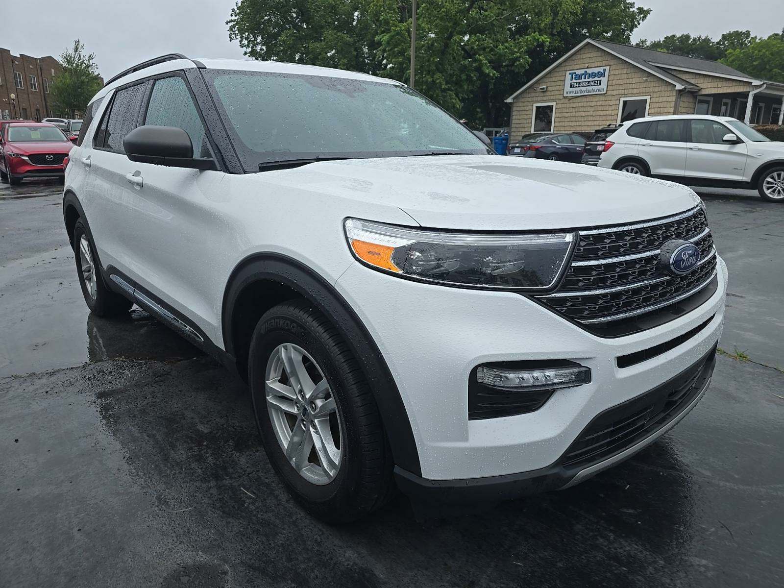 2024 Ford Explorer XLT RWD