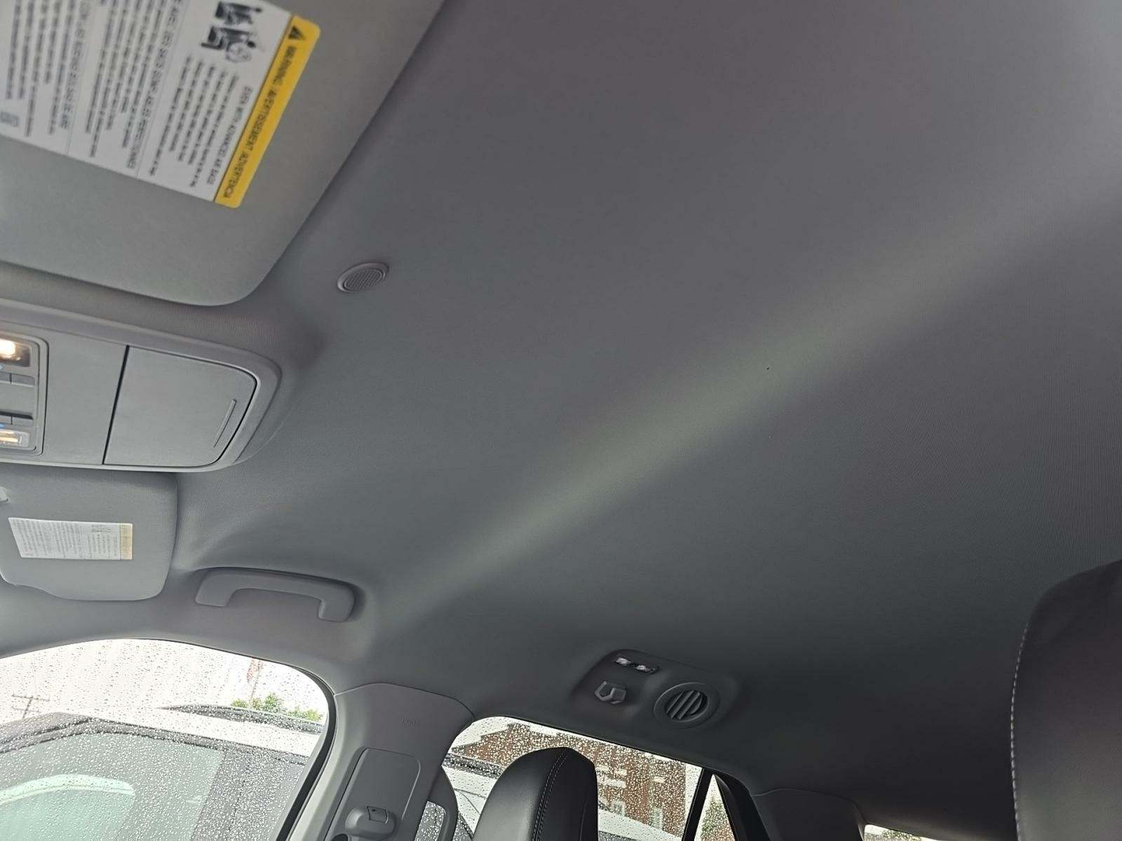 2024 Ford Explorer XLT RWD