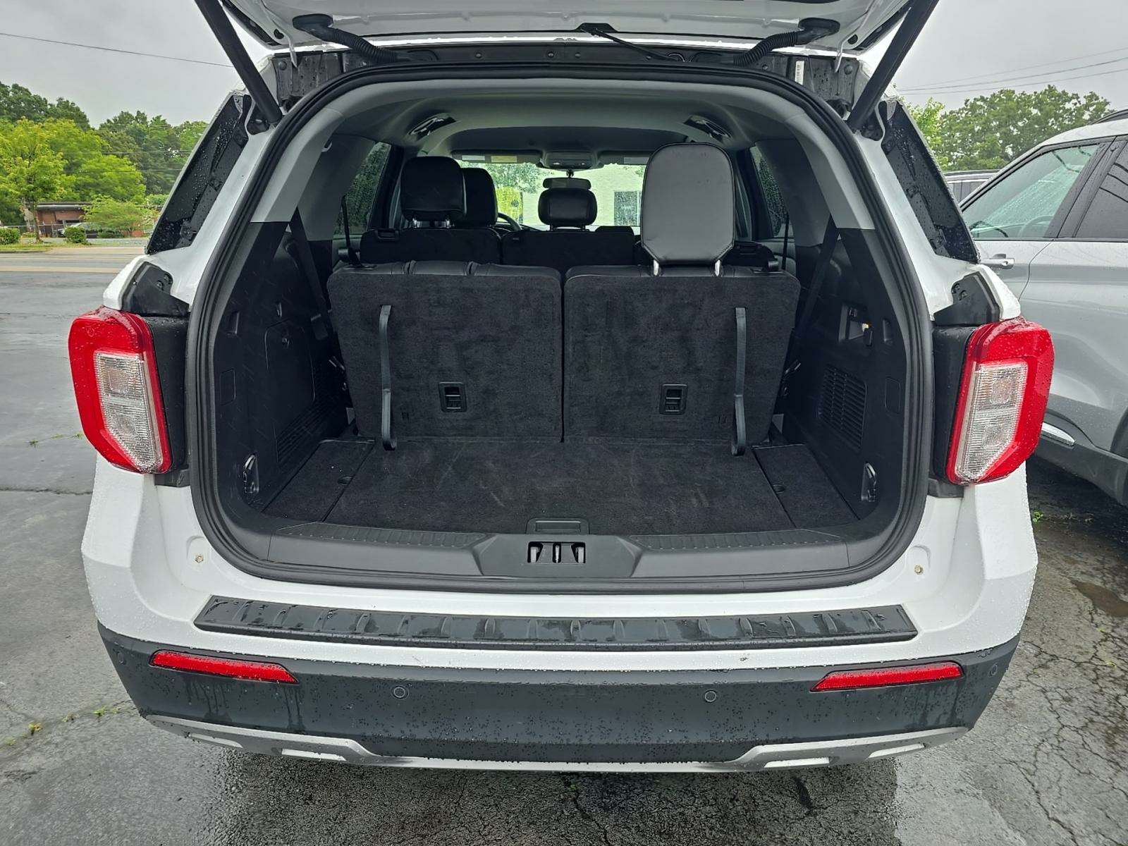 2024 Ford Explorer XLT RWD