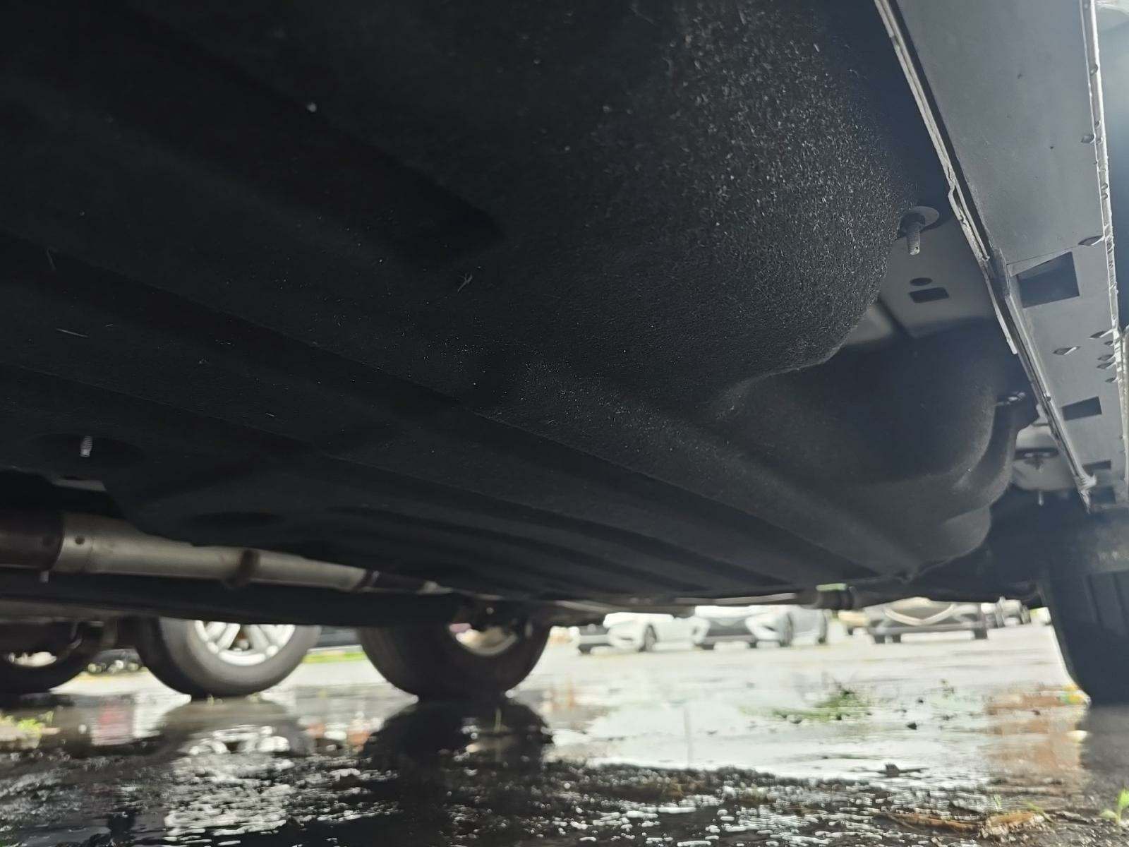 2024 Ford Explorer XLT RWD