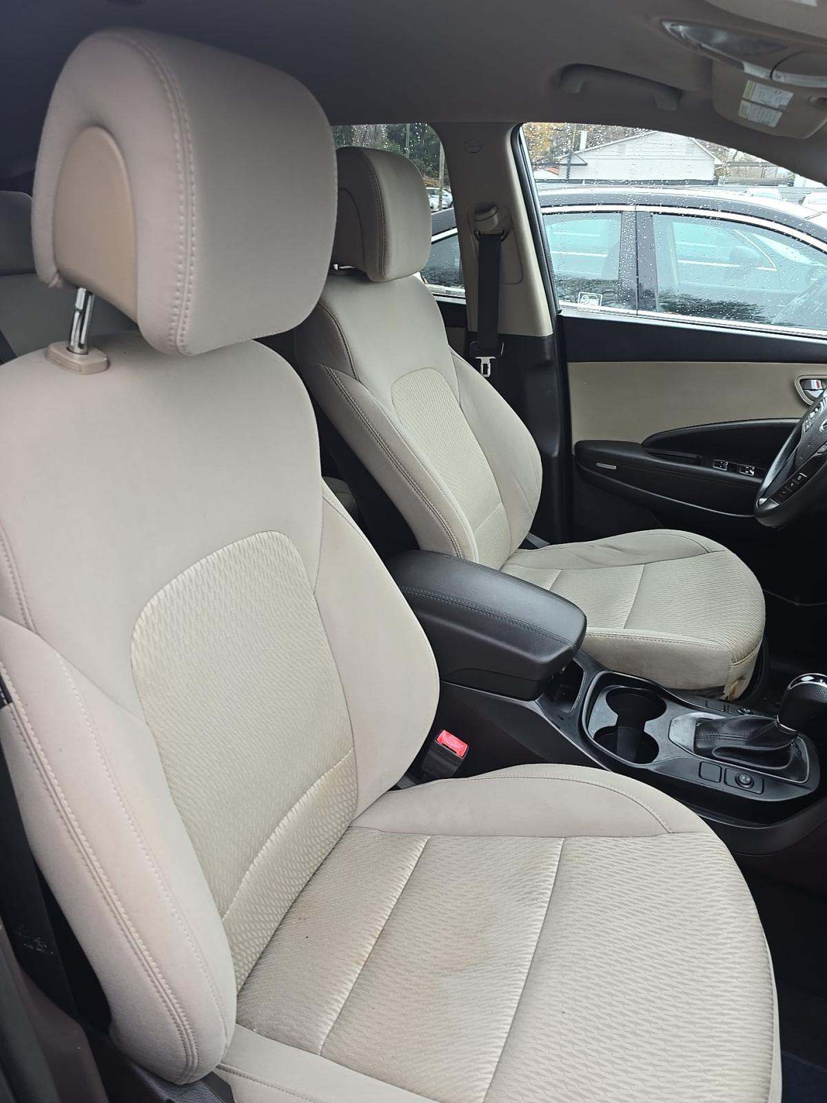 2017 Hyundai Santa Fe Sport Base FWD