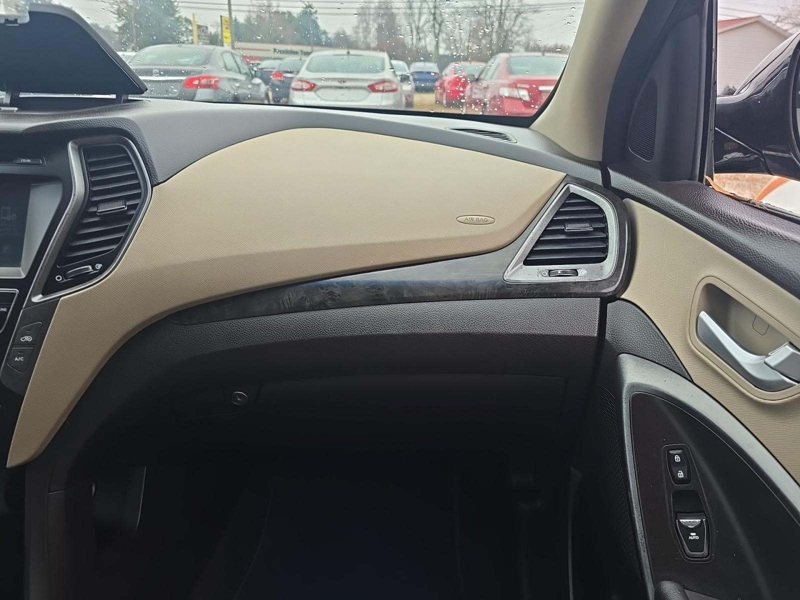 2017 Hyundai Santa Fe Sport Base FWD