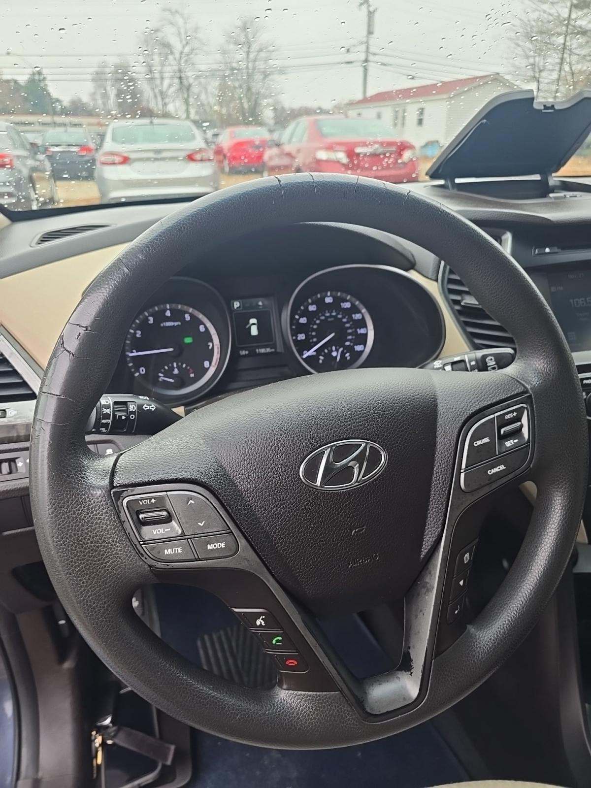 2017 Hyundai Santa Fe Sport Base FWD