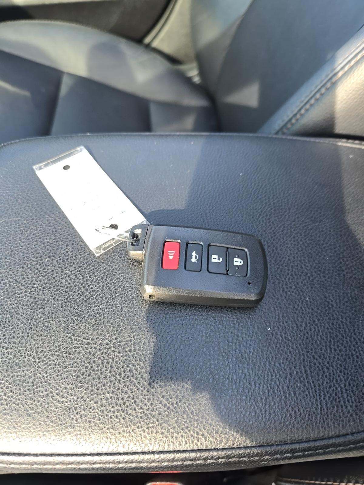 2016 Toyota Avalon Touring FWD