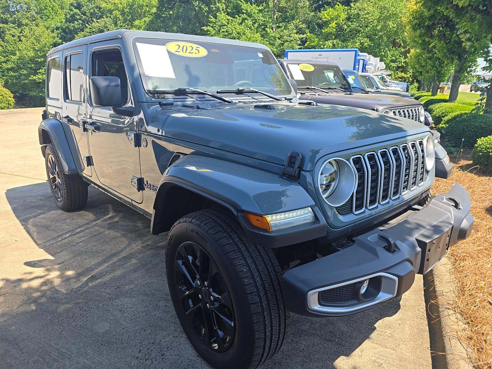 2025 Jeep Wrangler 4xe Sahara AWD
