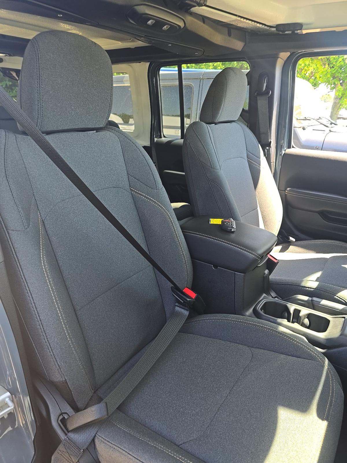 2025 Jeep Wrangler 4xe Sahara AWD