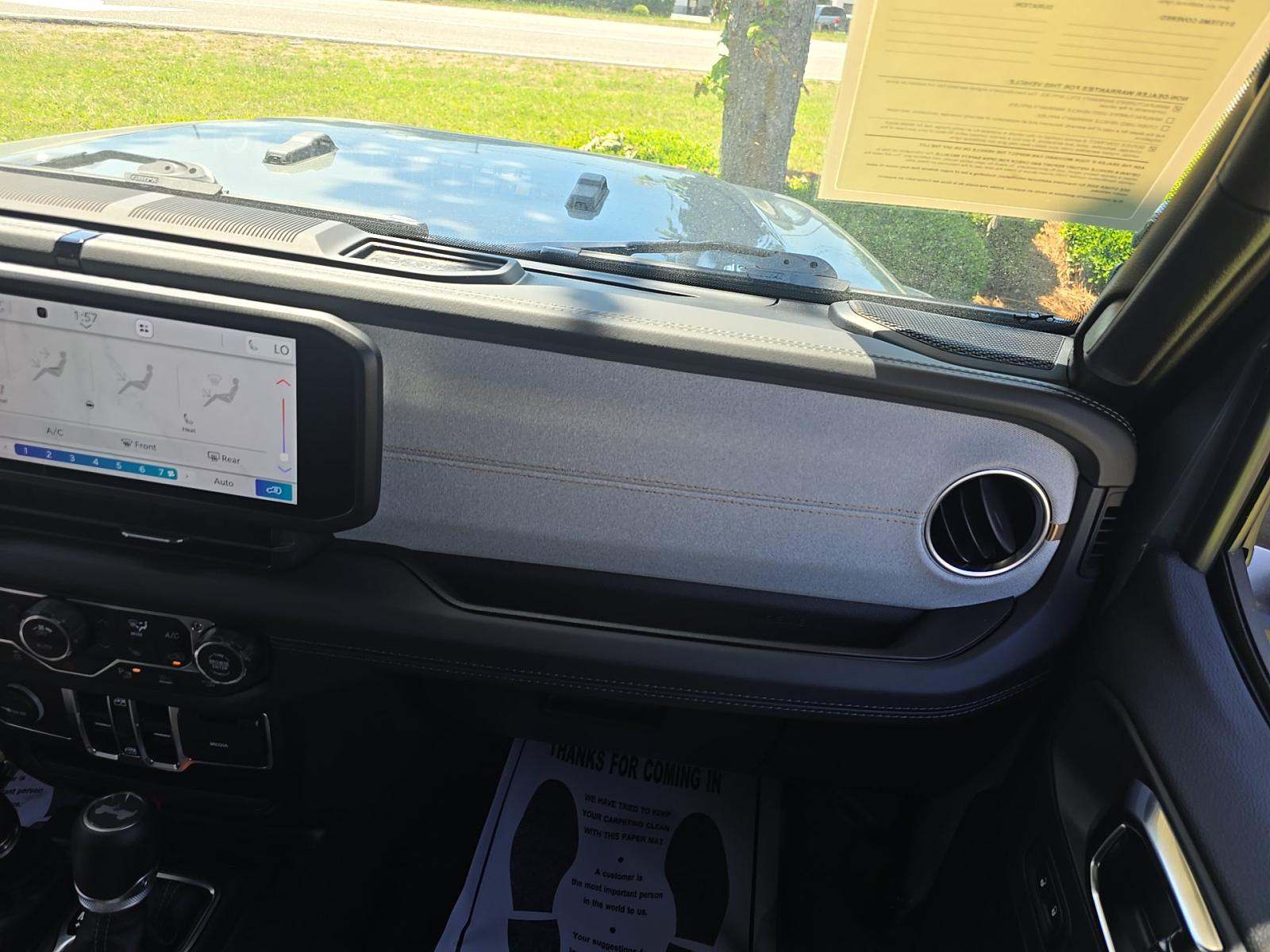 2025 Jeep Wrangler 4xe Sahara AWD