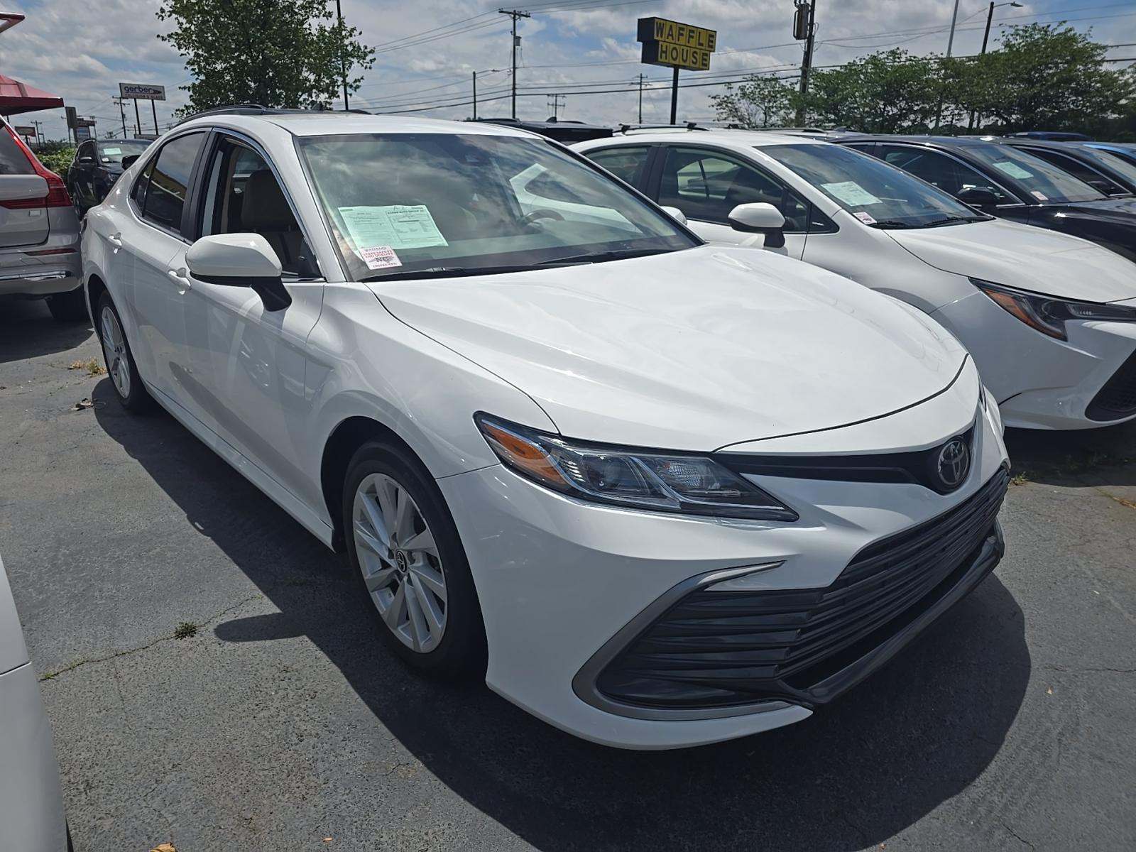 2023 Toyota Camry LE FWD