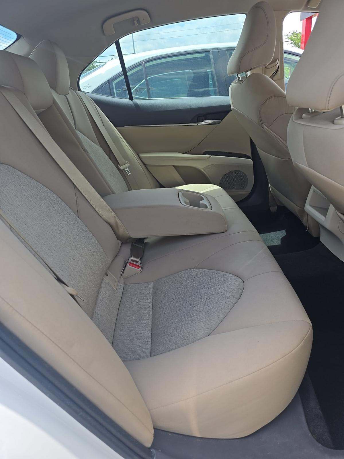2023 Toyota Camry LE FWD