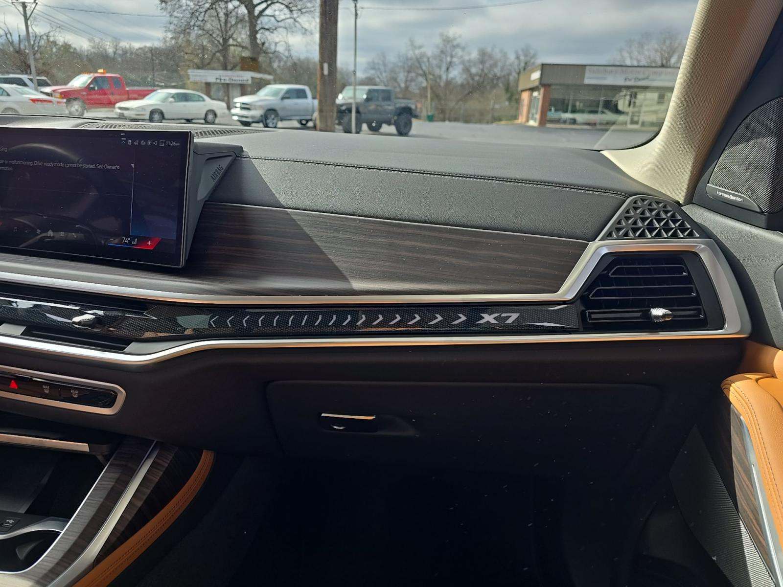 2024 BMW X7 xDrive40i AWD