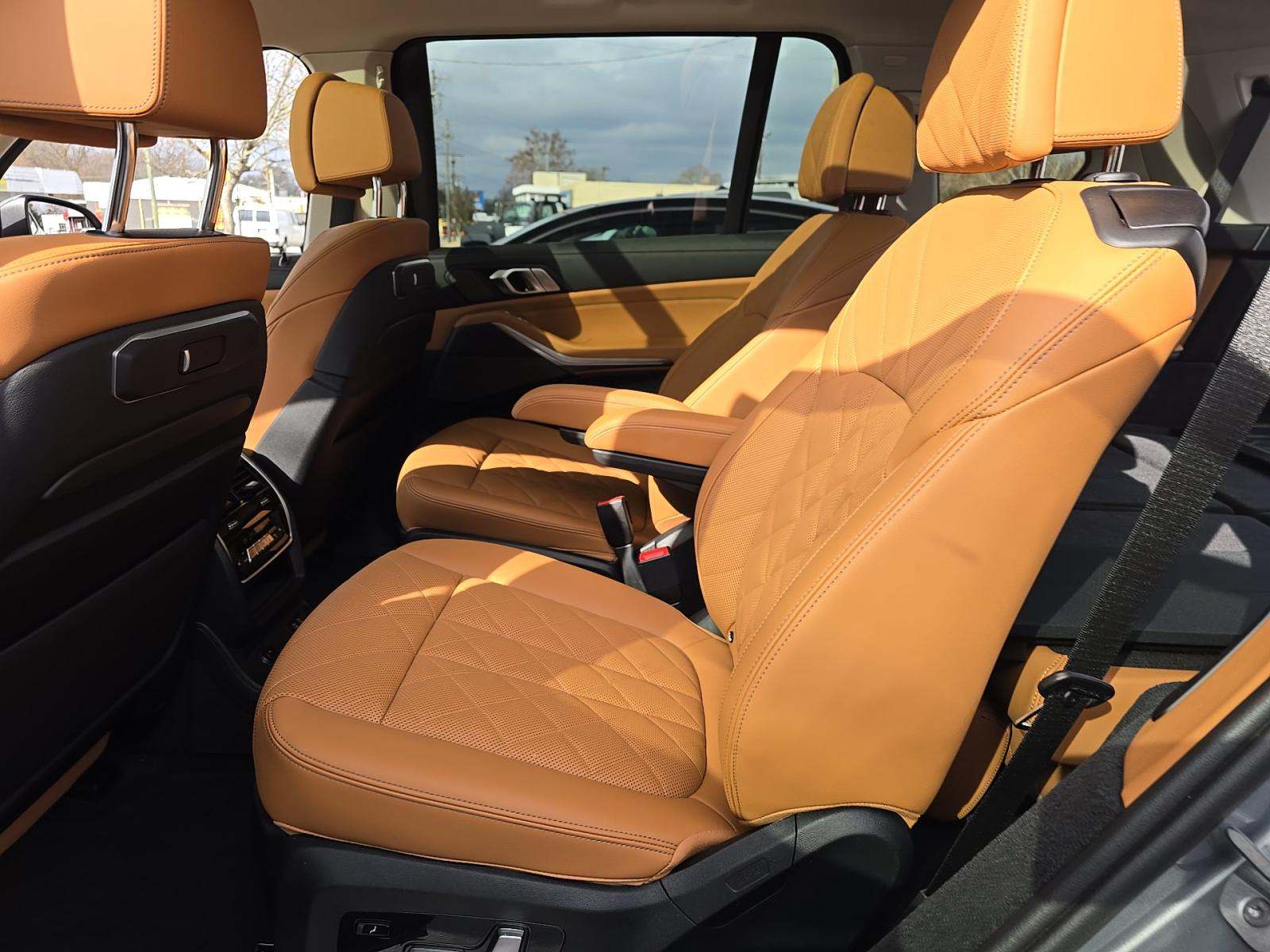 2024 BMW X7 xDrive40i AWD