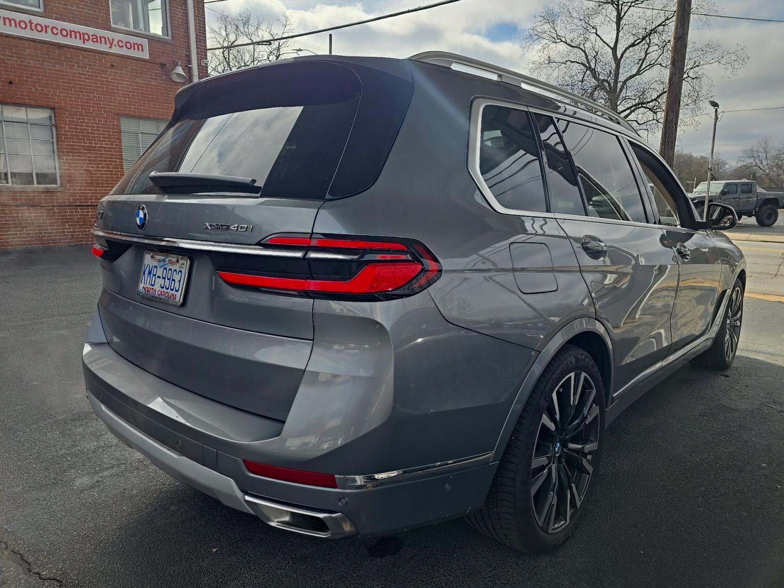 2024 BMW X7 xDrive40i AWD