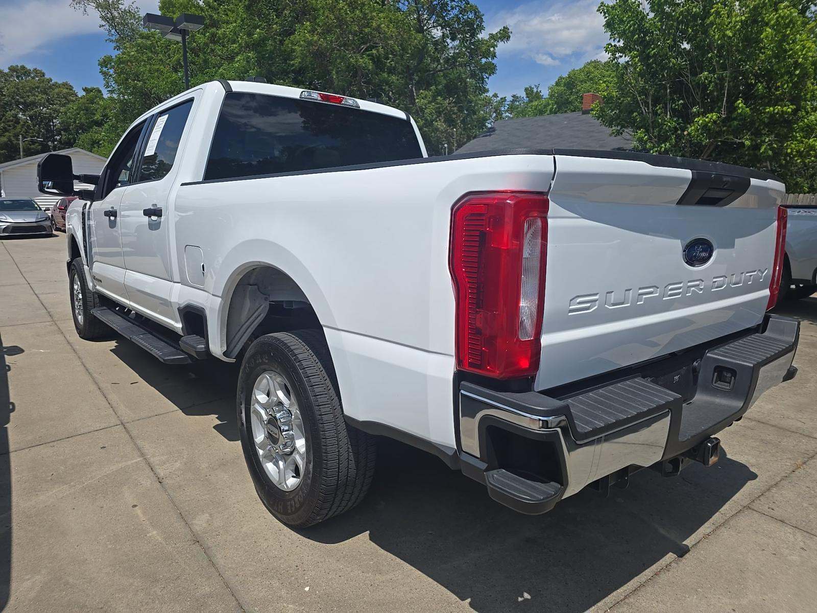 FORD F-250 - 2