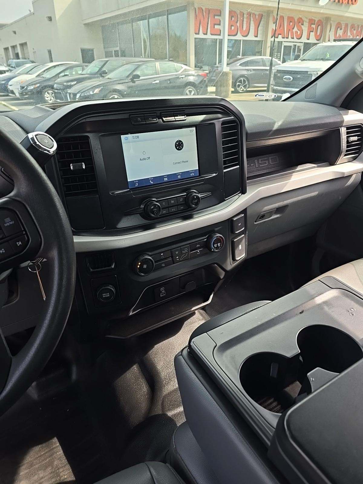 2022 Ford F-150 XL RWD