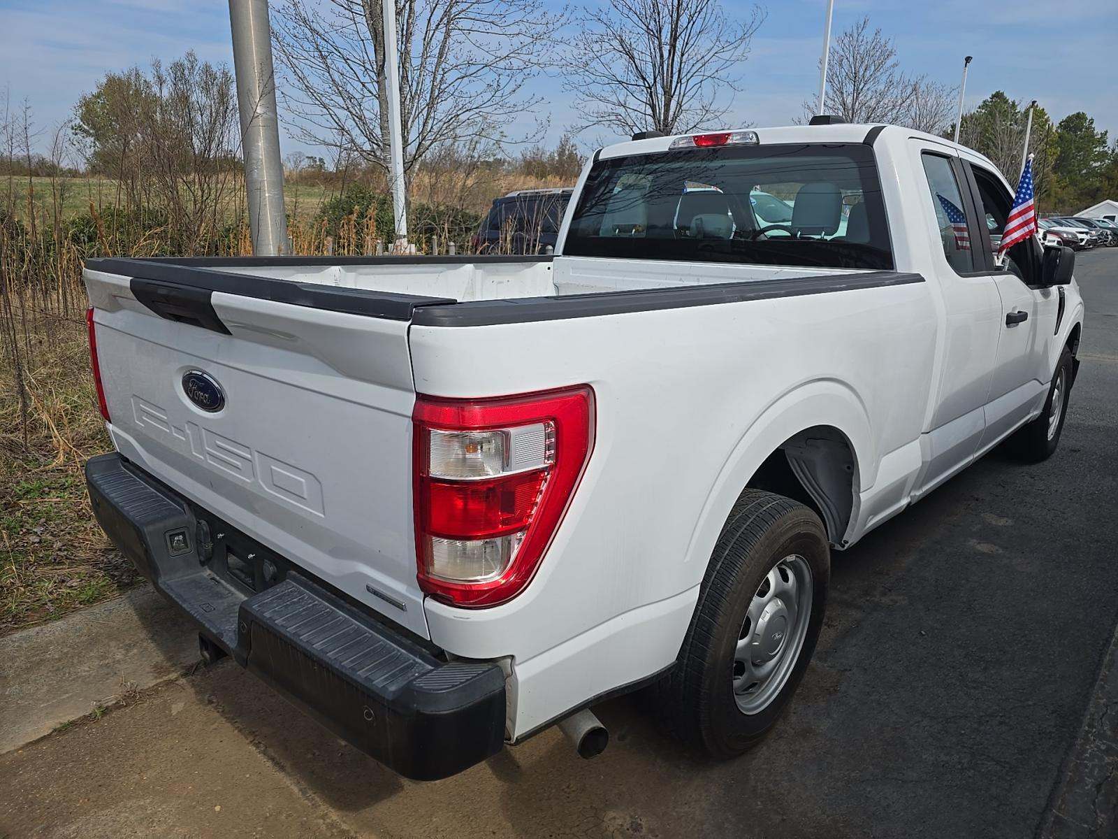2022 Ford F-150 XL RWD