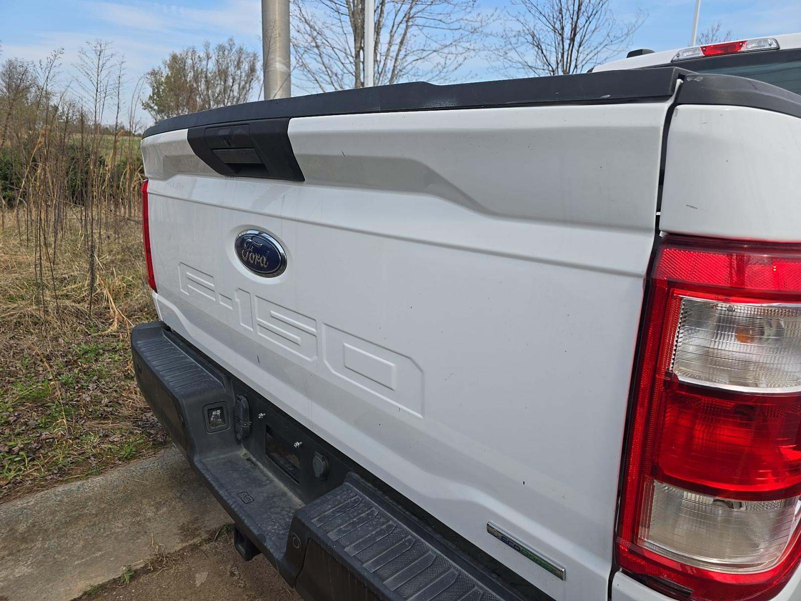 2022 Ford F-150 XL RWD