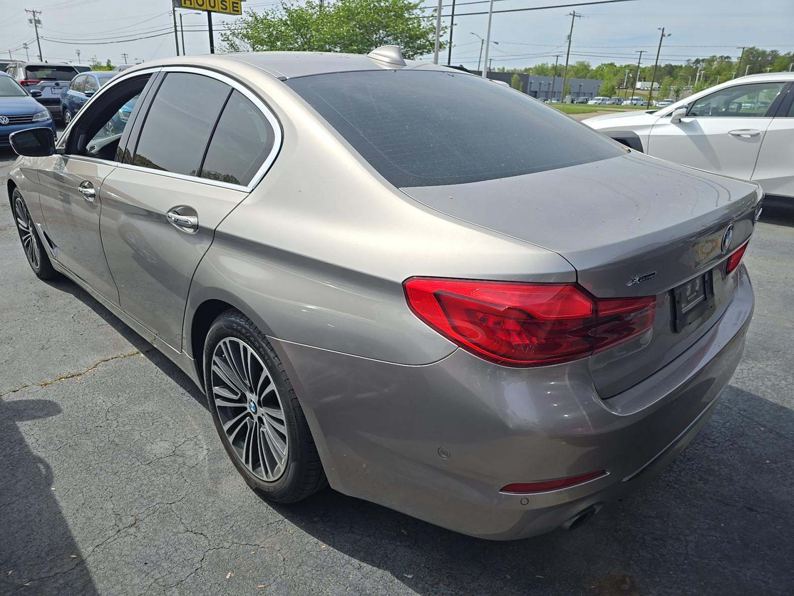 2018 BMW 5 Series 530i xDrive AWD