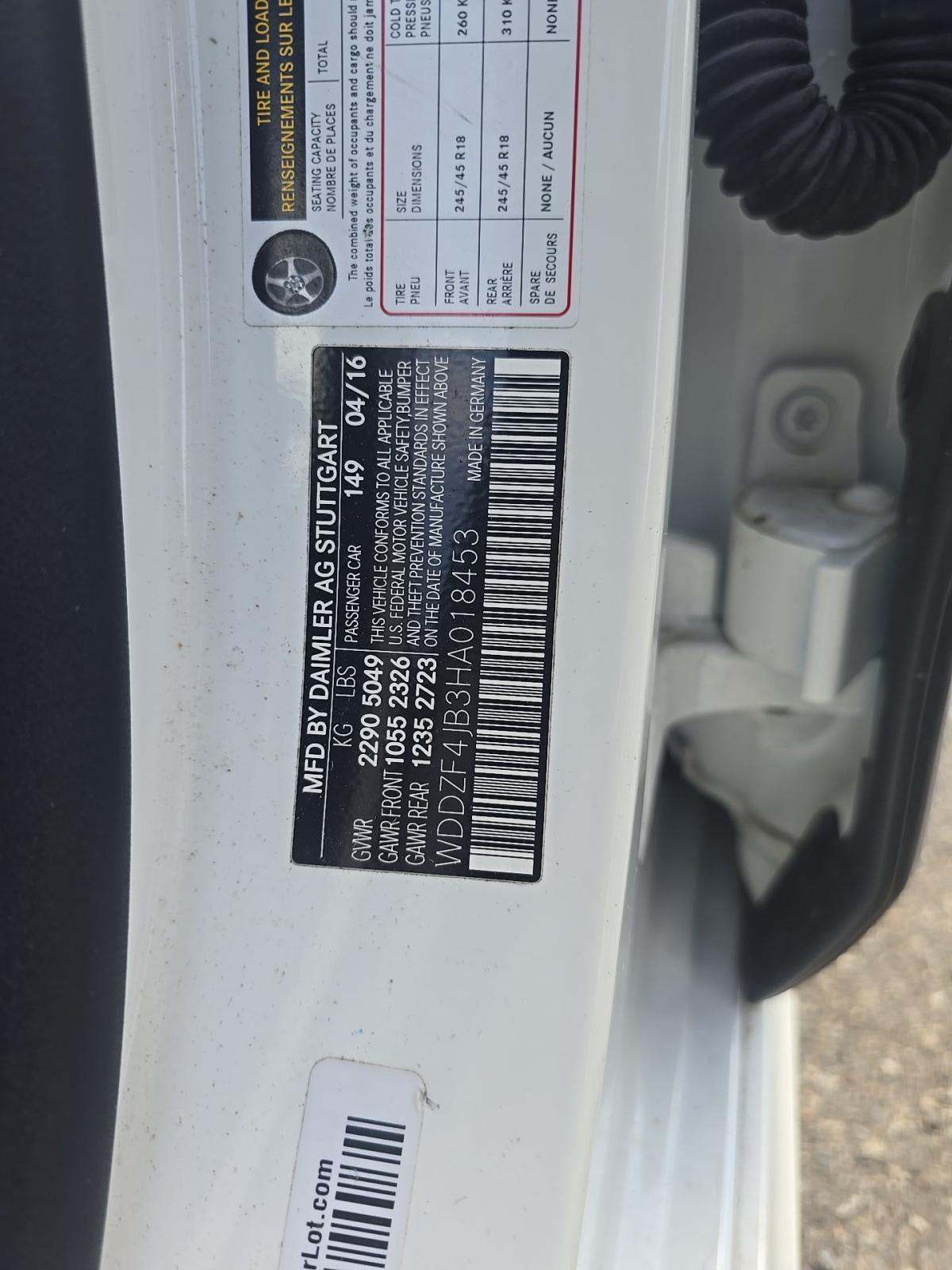 MERCEDES-BENZ E-CLASS - 5