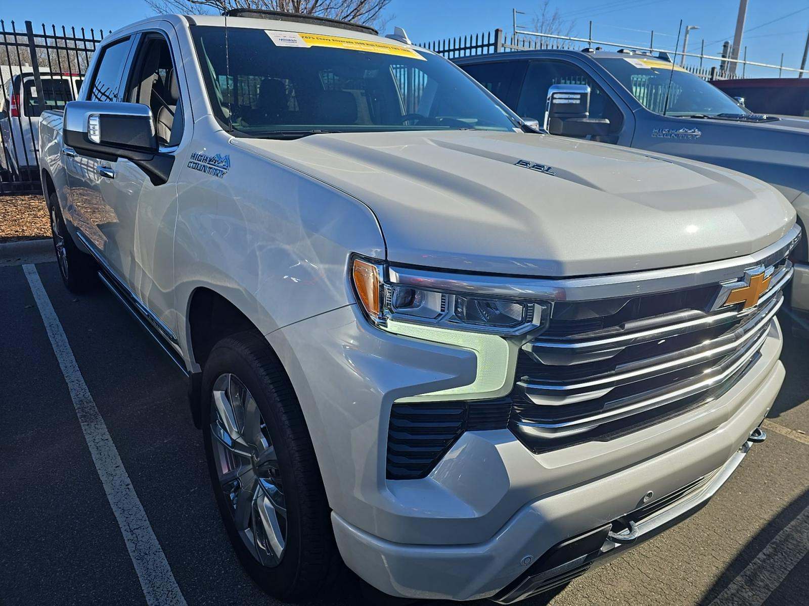 2025 Chevrolet Silverado 1500 High Country AWD