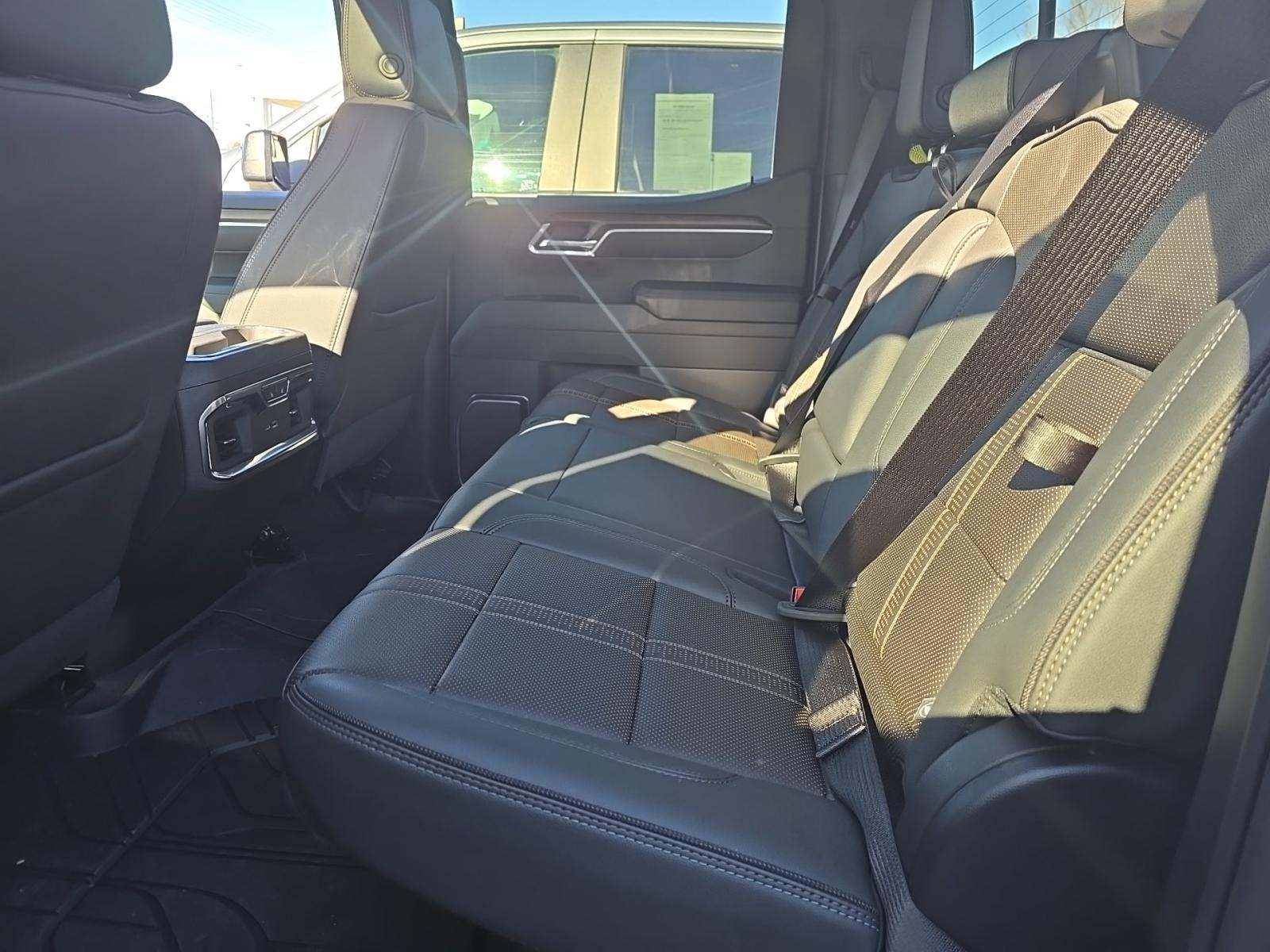 2025 Chevrolet Silverado 1500 High Country AWD